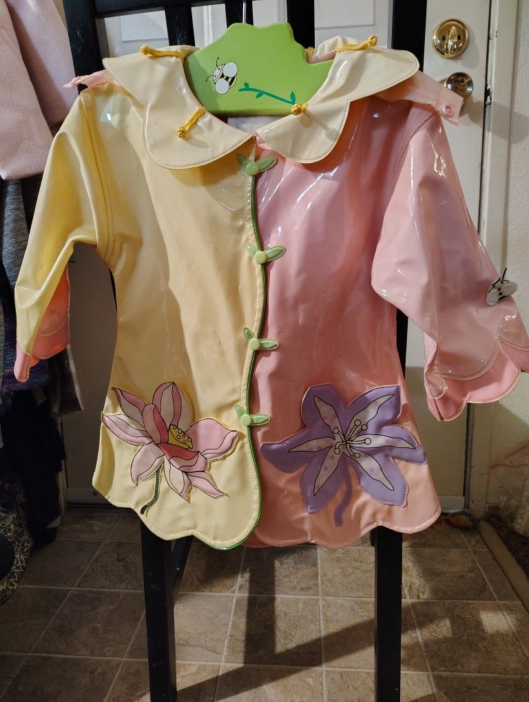 2t Raincoat