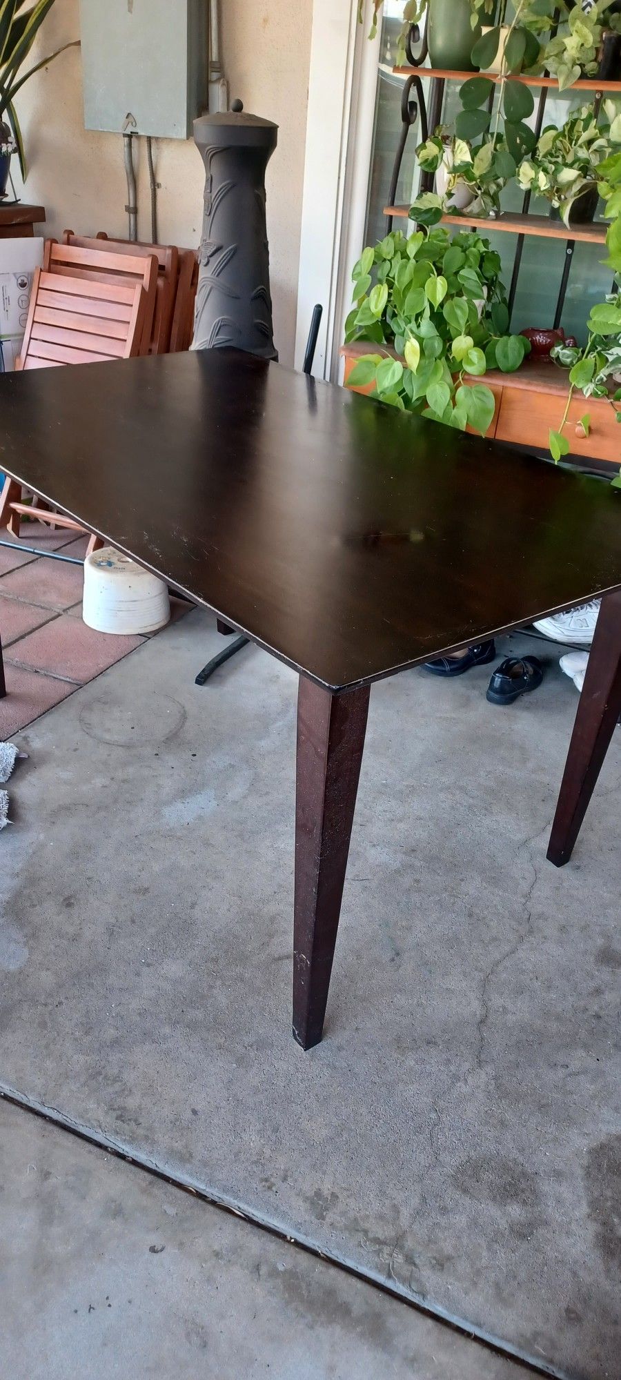 Free wooden table