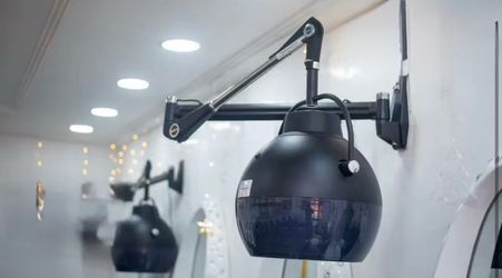 Salon wall dryer