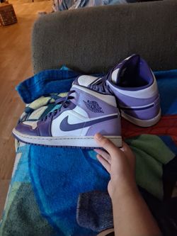 Selling jordan 1 blueberrys size 10