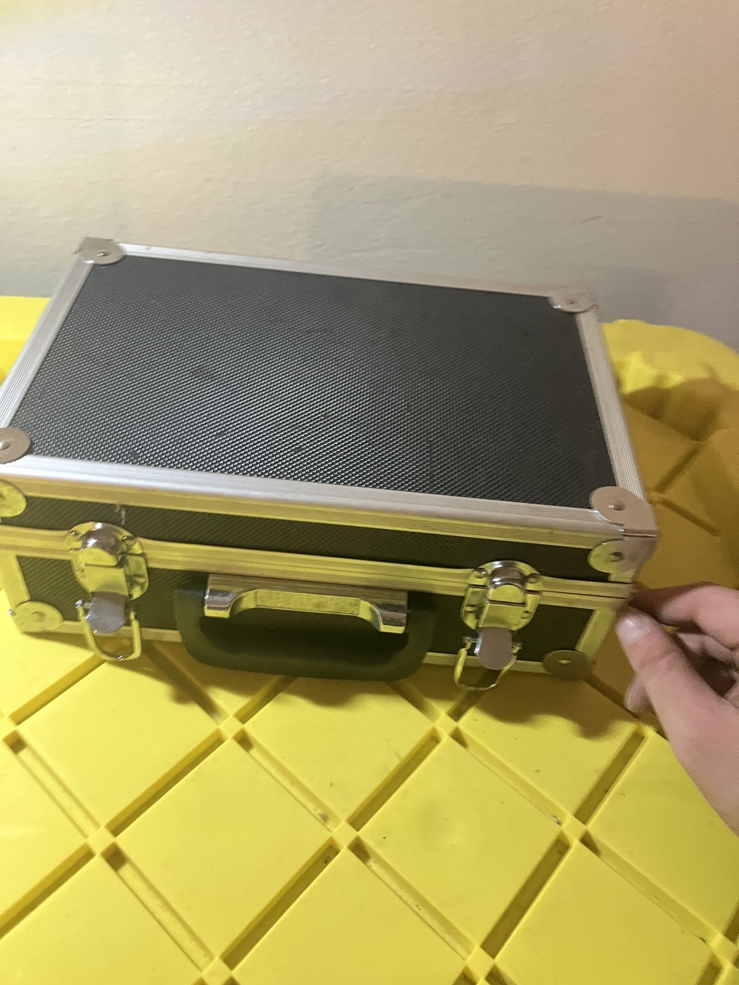 $5 Small protective Case