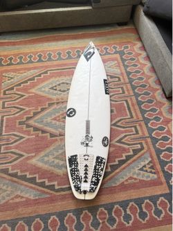 5,10 Goodrum Surfboards