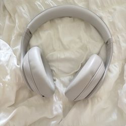 beats studio pros