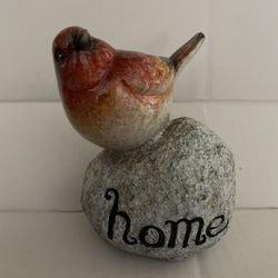 Beautiful Vintage Bird Porcelaine