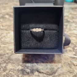 1/4 CT Cluster Diamond Ring