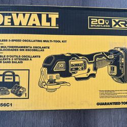 DeWalt 20V Max XR Brushless 3-Speed Cordless Oscillating Multi-Tool Kit DCS356C1