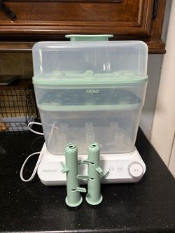 Momcozy sterilizer and dryer