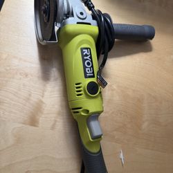 RYOBI 4.5” Angle Grinder AG453G Corded 6.5 Amp 11,000 RPM Excellent Condition