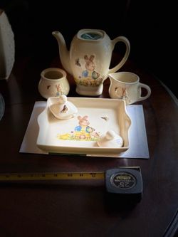 Vintage Peter Rabbit Porcelain Children’s Tea Set with Tray - 6 Piece Nursery Set