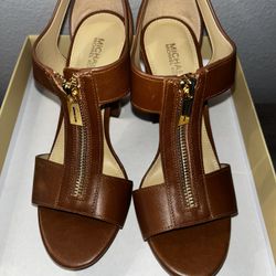 Michael Kors Heel Sandals (size 6)