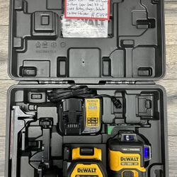 Dewalt 230ft Green Self-Leveling 3-Plane Laser Level Kit W/ 2.0AH Battery, Charger, Detector & Kitbox Like New 