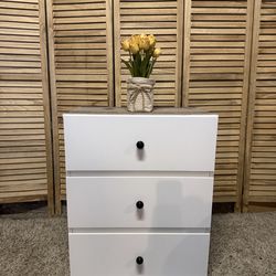 Small Drawer Dresser