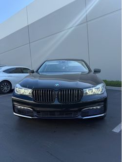 2017 BMW 740i