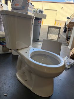 Toilet Glacier Bay Round Dualflush