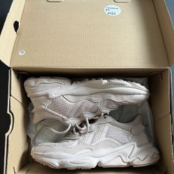Adidas Ozweego Size 5.5