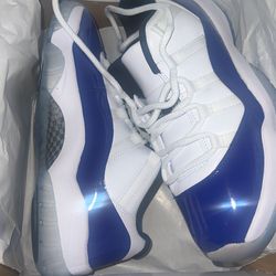 Jordan 11 Low 