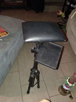 Tattoo armrest