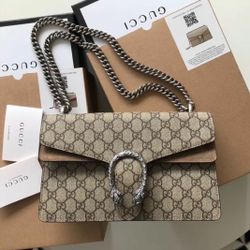 Elegance Medium Purse 