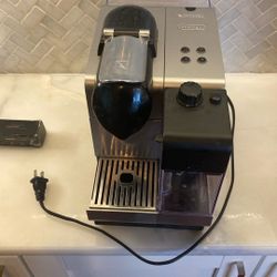 Nespresso Delonghi 