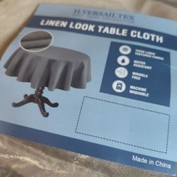 New In Bag H.VersailTex Linen Look Table Cloth 5 Ft Across Round Table Cloth New In Bag