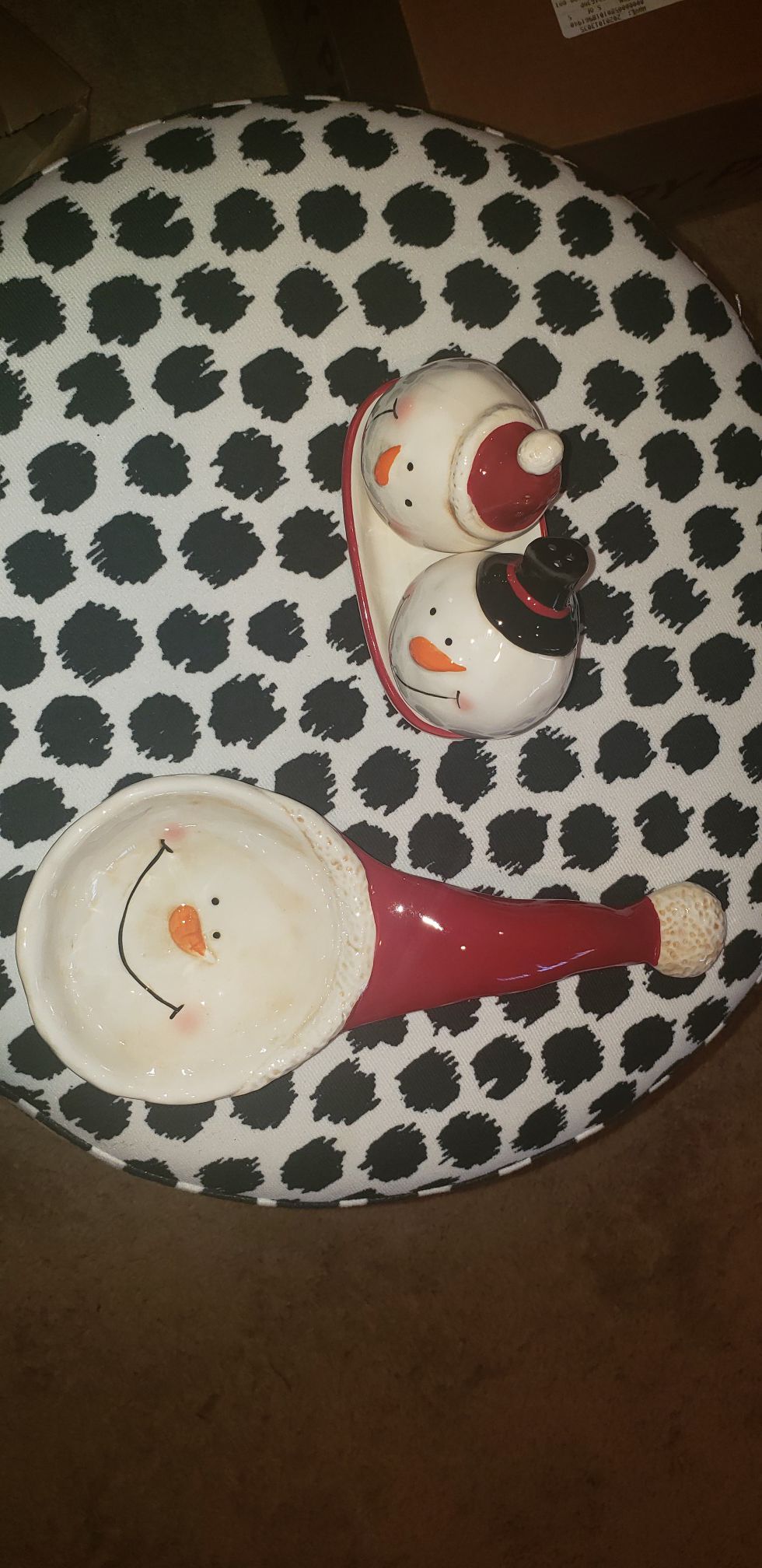 Coffee mug set (Christmas) with Cream and Sugar, Salt n pepper, spoon rest