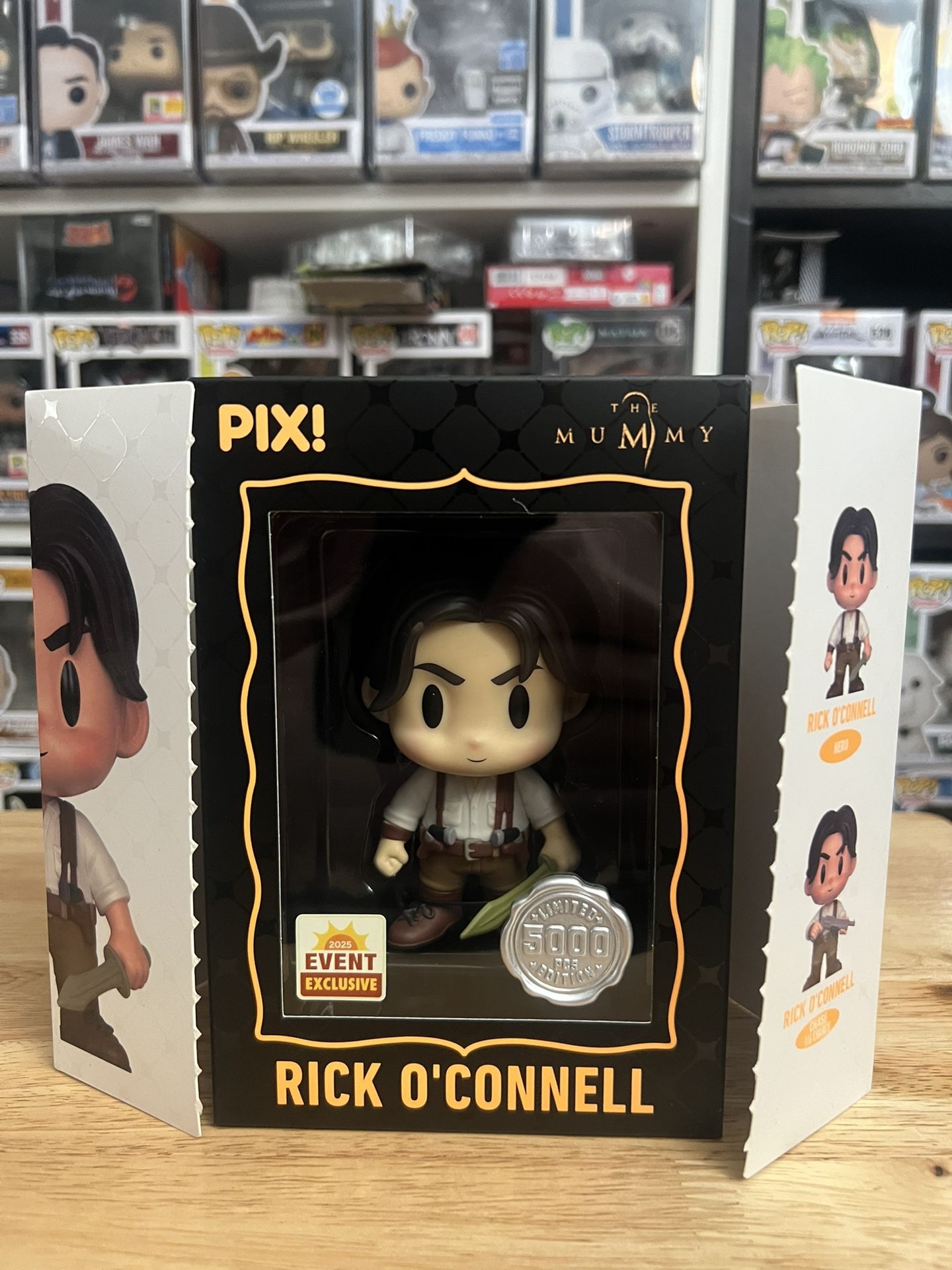 LE 5000 PCS EXCLUSIVE Rick O'Connell The Mummy Thrilljoy Pix Vinyl Figure Movies