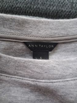 Anne Taylor sweatshirt