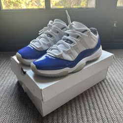 Jordan 11 Retro Low size 8.5 