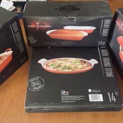 Kitchen Stoneware Collection 