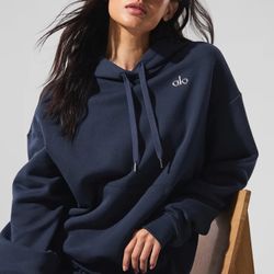 Alo Yoga Accolade Hoodie Navy Blue XXS 