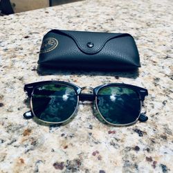 Ray Ban Clubmaster 51MM !!