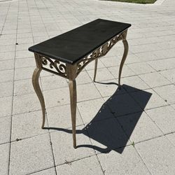 Entry Table / Console Table 