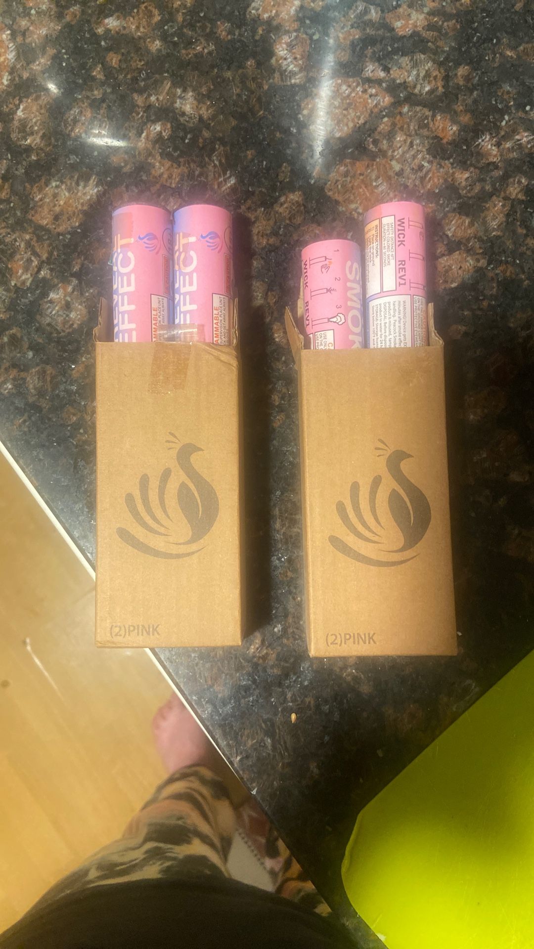 Pink Gender reveal-4 Canisters