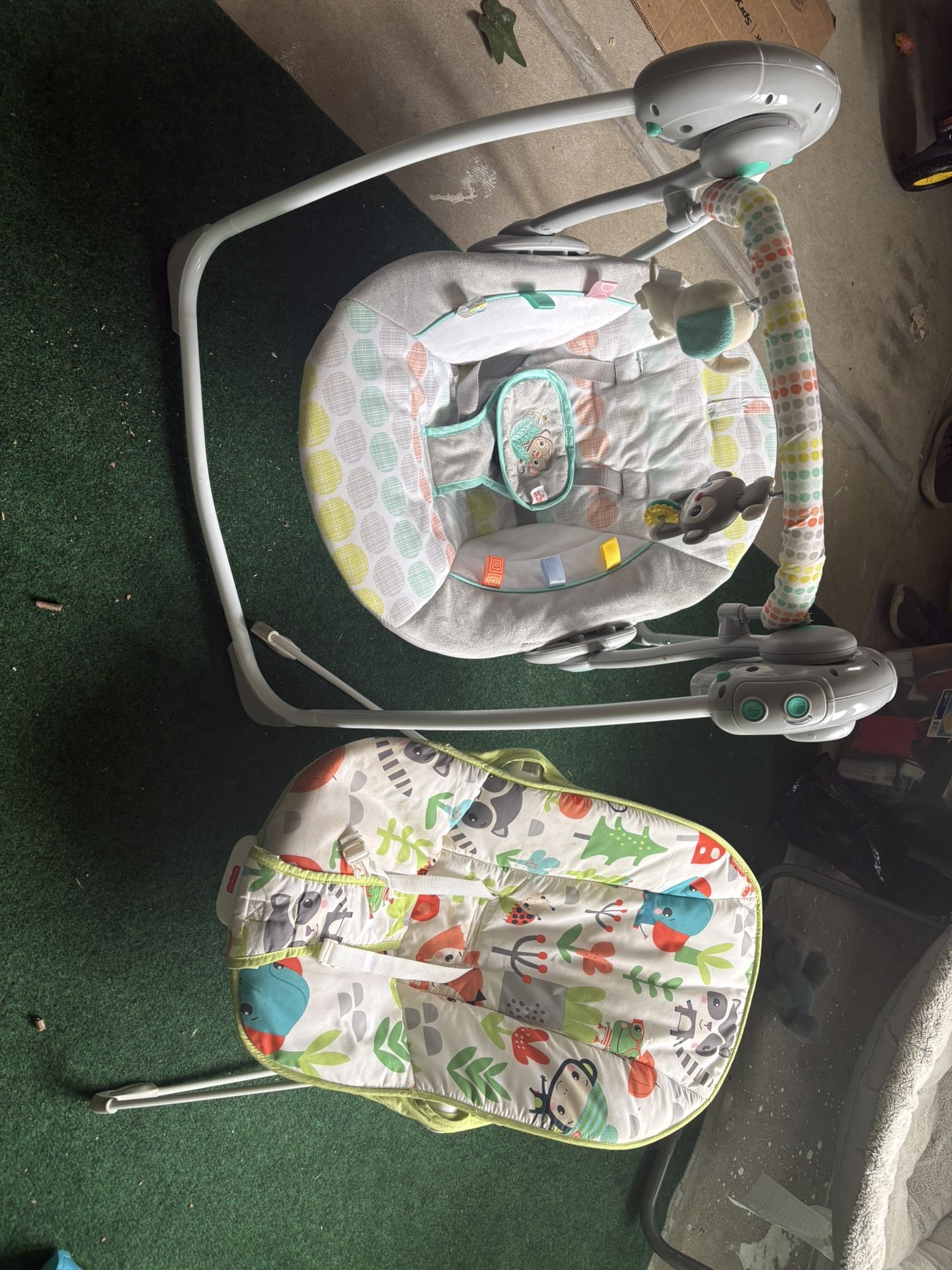 Baby Automatically Swing And Vibrating Bouncer