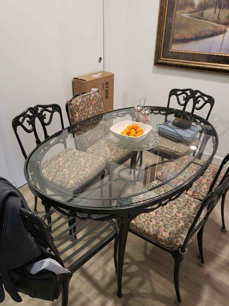 Wrought Iron Glass Top Table With 6 Matching Chairs