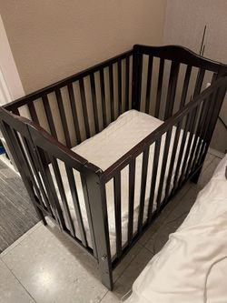 Small Baby Crib