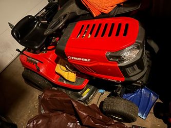 Riding lawn mower