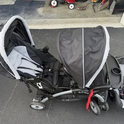 Baby Trend double stroller with car seat