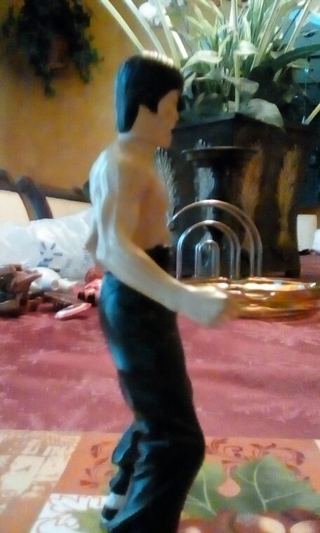 Bruce Lee figure
