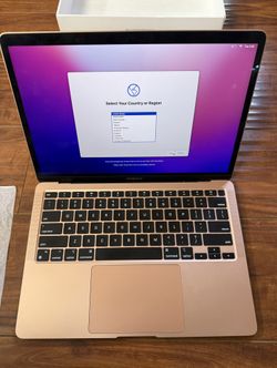 2020 Rose Gold Mac Book For Sale, Open To Offers