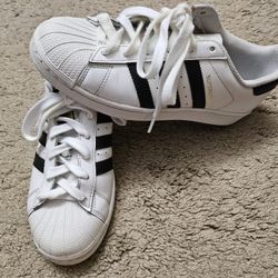 Adidas Superstar