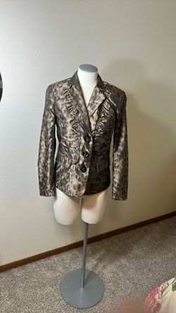 Gorgeous Chico’s Brand Size 0, Tailored Sateen Leopard Cheetah Jacket