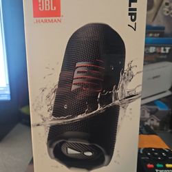 JBL FLIP 7 portable Waterproof Bluetooth Speaker  NEW