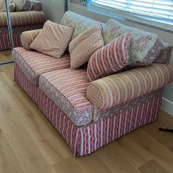 Couch Free