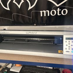 Roland Gx 24 Vinyl Cutter/plotter