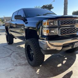 2014 Chevy Silverado 1500 Lifted