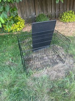 Black Metal Pet Playpen – Good Condition