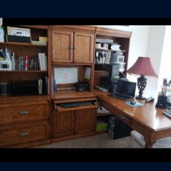 Beautiful Like New Wood Desk