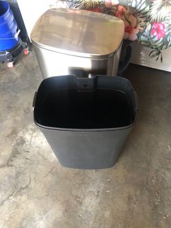 RECTANGULAR STAINLESS STEEL TRASHCAN