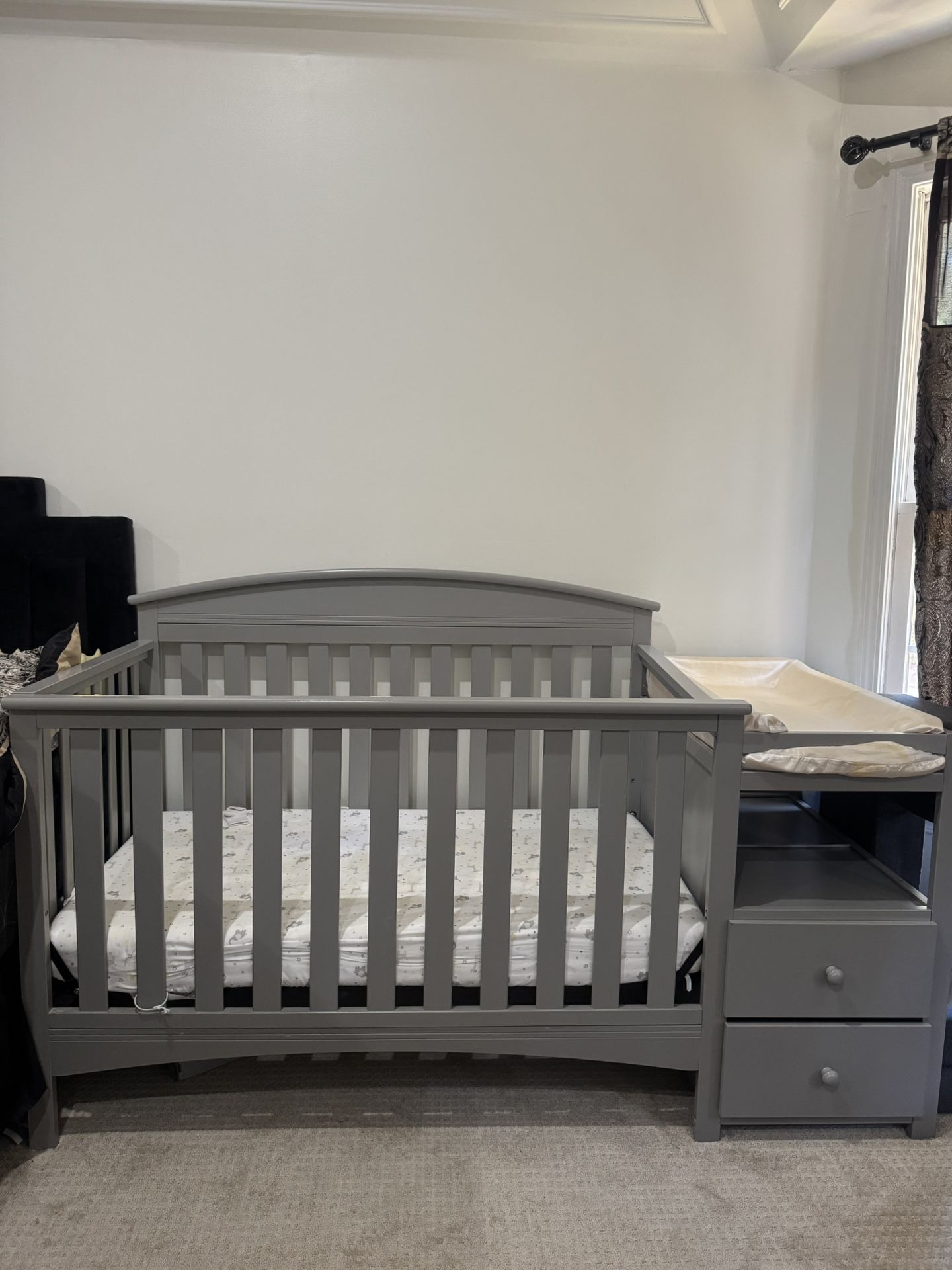 Baby Crib & Changing Table